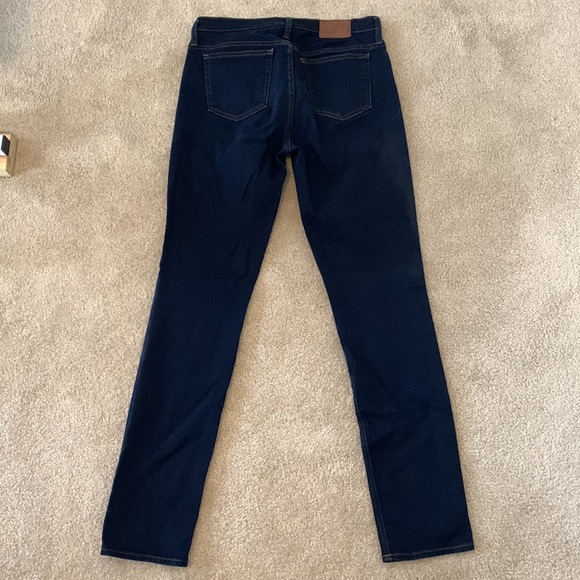J crew 30Tall Dark Wash Matchstick - Picture 2 of 4